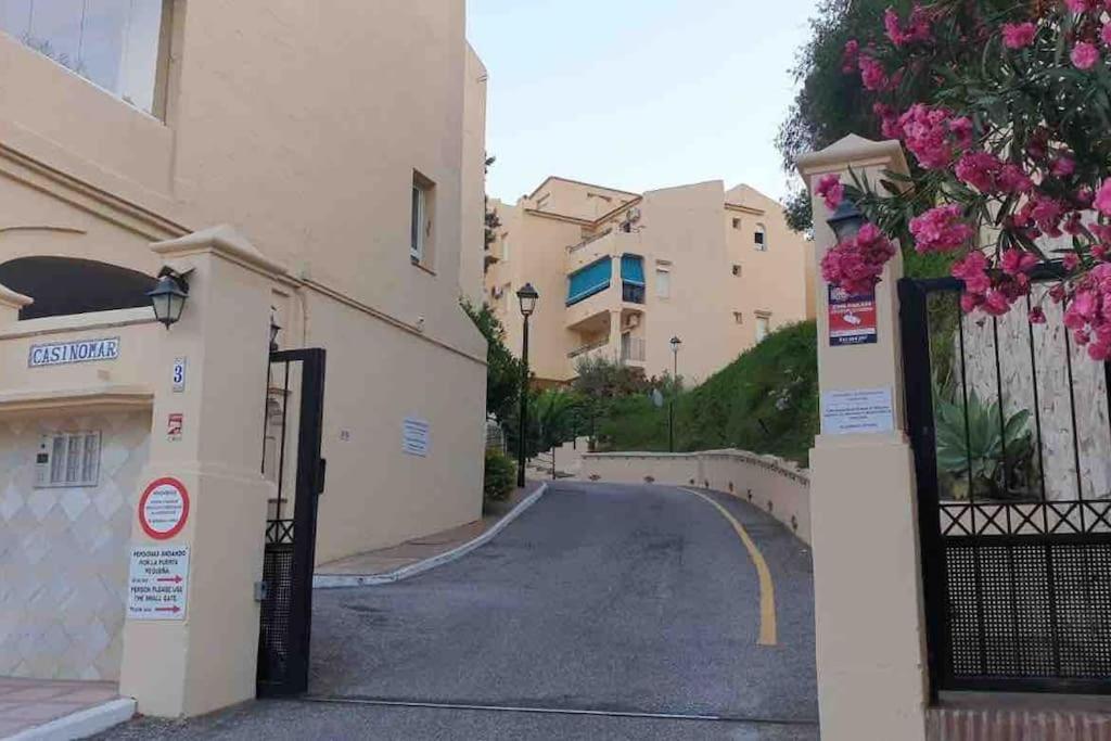 Ocean Casino Apartment Benalmádena Exterior photo